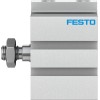 Пневмоцилиндр 40x5 мм Festo ADVC-40-5-A-P-A двустороннего действия