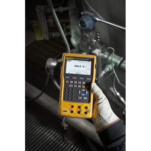 Калибратор многофункциональный Fluke 754