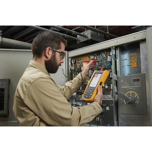 Осциллограф Fluke 124B/EU