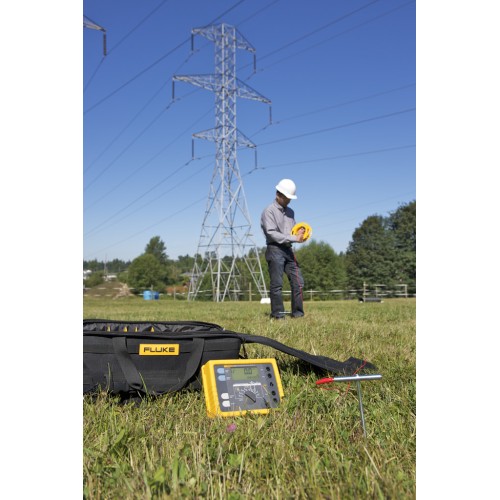 Цифровой мегаомметр Fluke 1625 II Kit